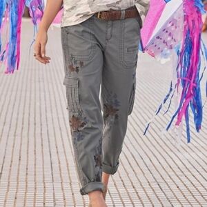 Sundance Embroidered Grey Bloom Cargo Pant